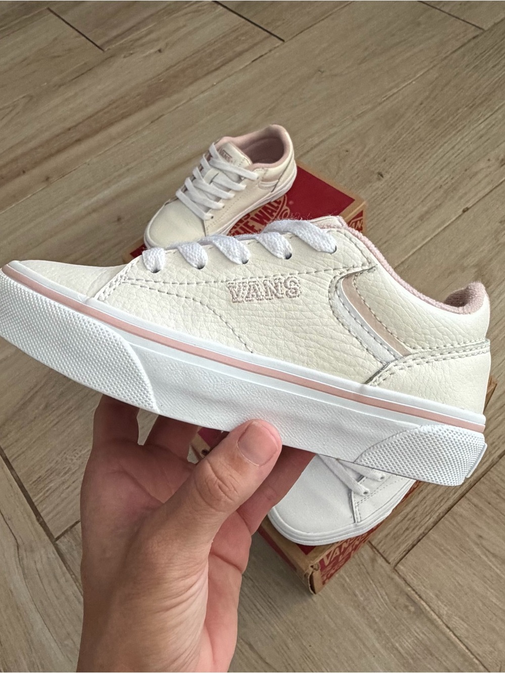 Vans Seldan Kids Low-Top Sneakers